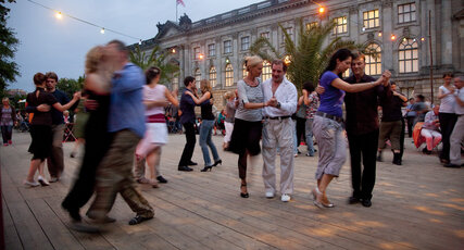 Tango dancing: Milonga at the Museum Island
