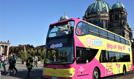 Bus from Berlin City Circle Sightseeing in front of the Berlin Cathedral