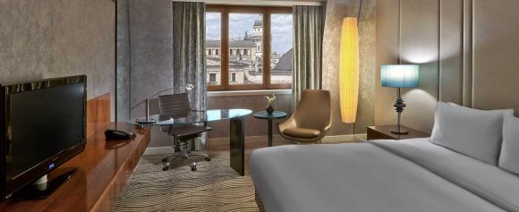 Hotel und Ticket