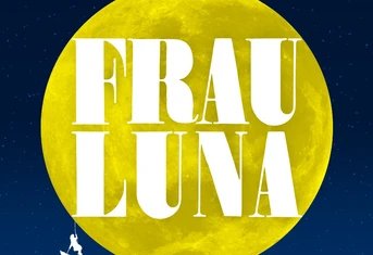 Frau Luna im Tipi am Kanzleramt Berlin