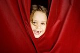 Enfant au théâtre