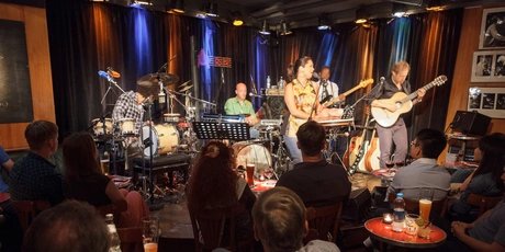 A-Trane Bühne und Publikum