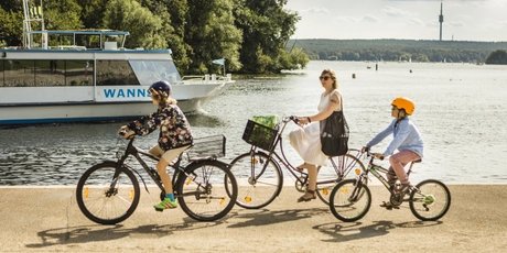 A family on bikes in Berlin