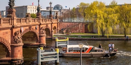 Bootstour auf der Spree im Frühling