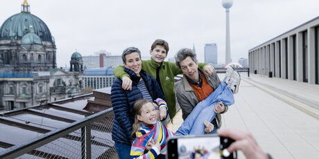 Familia en el Foro Humboldt de Berlín