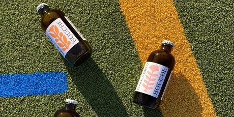 Kleines Sortiment der Getränke von BOUCHE KOMBUCHA