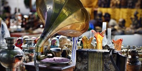 Grammophone at flea market