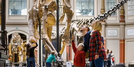 La famille au Musée d\