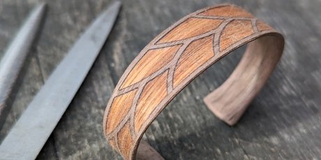Wooden bracelet from the WerksAtelier