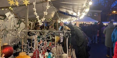 Weihnachtsmarkt "Wolf und Else"