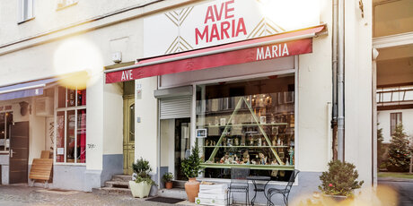 Ave Maria Schaufenster des Geschäftes Ave Maria in Berlin