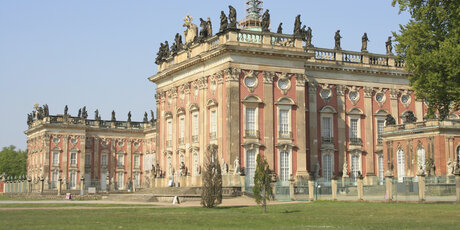 Neues Palais im Park von Sanssouci in Potsdam