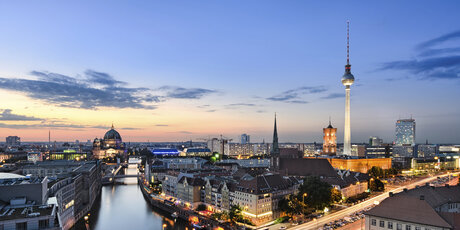 Vista de Berlín con la Torre de la Televisión