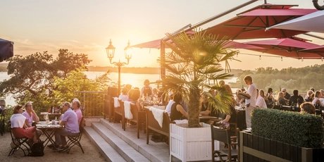 Wannseeterrassen mit Sonnenuntergang