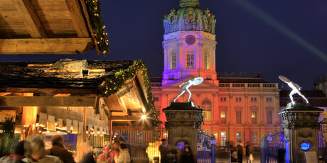 Marché de Noël devant le château de Charlottenburg à Berlin