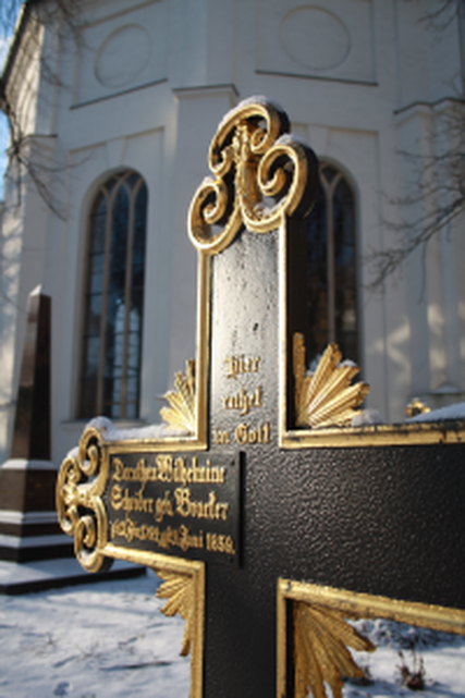 Grabkreuz auf dem Parochialkirchhof