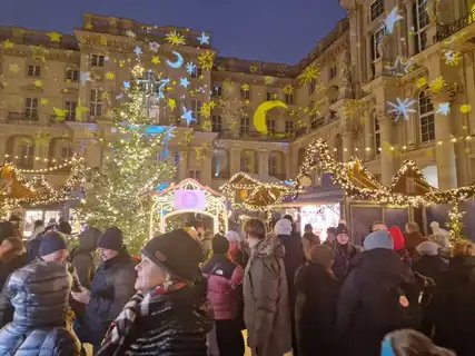 Weihnachtsmarkt, Schlossplatz in Mitte