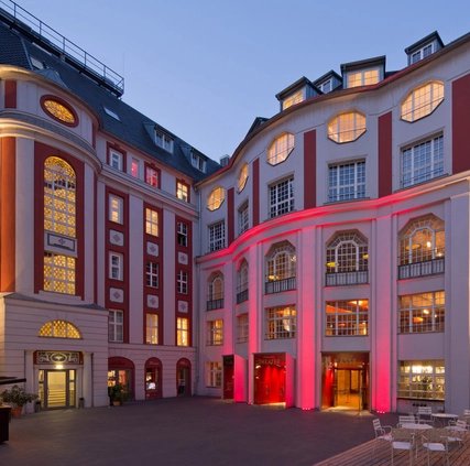 Admiralspalast in der Friedrichstraße Berlin