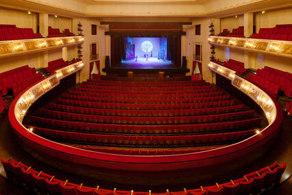 Admiralspalast Theater