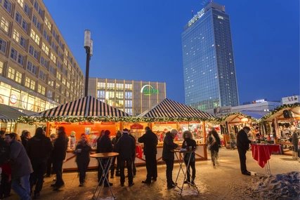 Weihnachtsmarkt am Alexanderplatz
