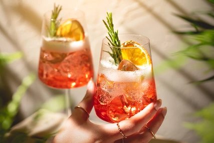 Alcohol-free aperitif 
