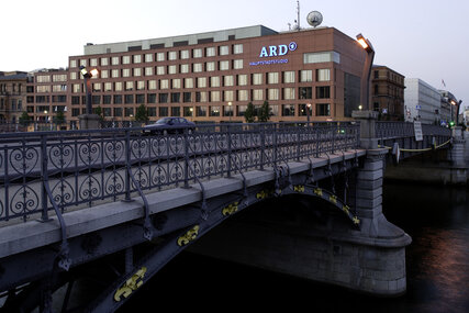 bridge in front of the "ARD-Haupstadtstudio" in Berlin