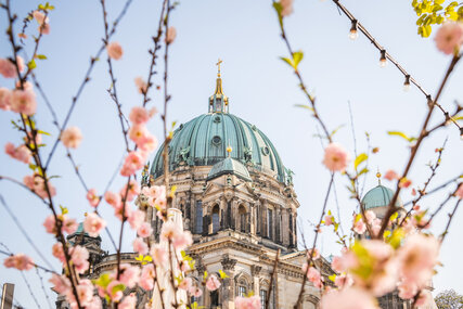 Cattedrale di Berlino in primavera
