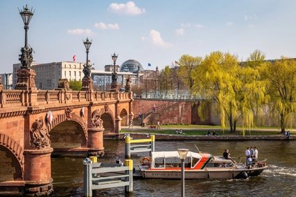 Bootstour auf der Spree im Frühling