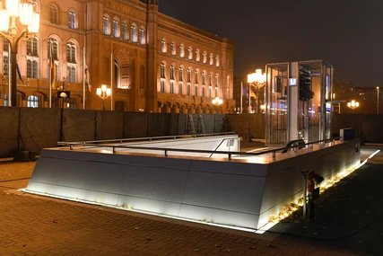 Berliner Rathaus underground station by night Directly in front of Berlin City Hall: Stairway of the U5 station Berliner Rathaus