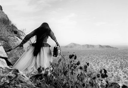 Mujer Ángel, Sonora-Wüste, 1979 © Graciela Iturbide