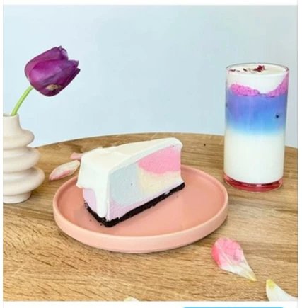Cake and homemade drink