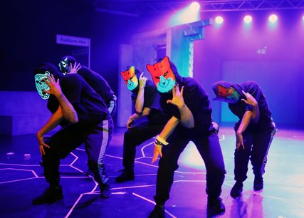 Jugendtheater im Kiez Die Unbehausten – Das Battle um die Stadt im Theater an der Parkaue