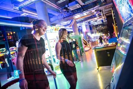 Electric Social Arcade