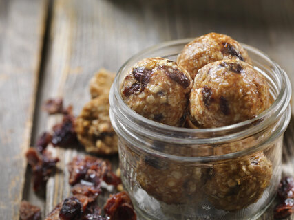 Superfood Energy Balls with Cranberry