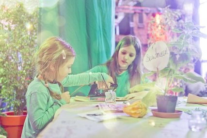 Kinder im FEZ Berlin Ausflug in die Wuhlheide und FEZ