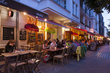 Restaurants and Bars in Simon-Dach-Street in Berlin