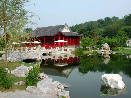 Chinese Teahouse in Gardens of the World Berlin