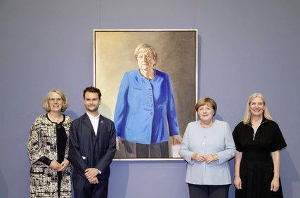 Portrait der Altkanzlerin Angela Merkel