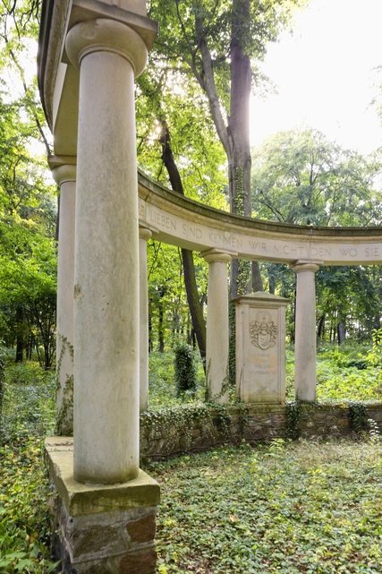 Gutspark Groß Glienicke in Spandau