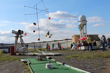 Nuture Mini Art Golf Berlin Nuture Mini Art Golf Tempelhofer Feld mini golf