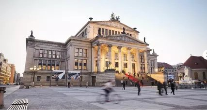 Außenansicht Konzerthaus Berlin am Gendarmenmarkt Außenansicht des Konzerthauses Berlin am Gendarmenmarkt