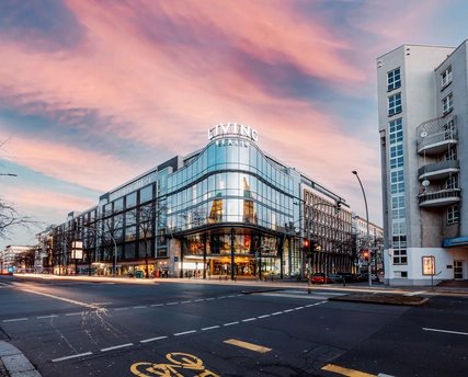LIVING BERLIN