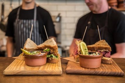 Pastrami at Mogg Mogg - Restaurant in Berlin