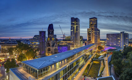 City-West Berlin am Abend: Panorama