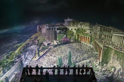 360°-Panorama von Yadegar Asisi mit Blick auf Burgberg