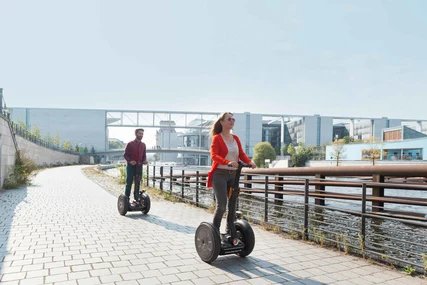 Mit dem Segway Berlin entdecken Segway Tour Berlin