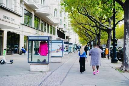Shoppingbummel über den Kurfürstendamm Shoppingbummel über den Kurfürstendamm in Berlin
