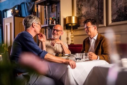 Muscheln Essen im französischen Restaurant