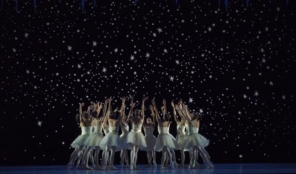 Staatsballett Berlino Lo schiaccianoci Staatsballett Berlino Lo schiaccianoci