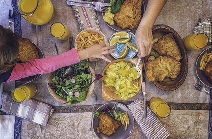 Schnitzel mit Kartoffelsalat